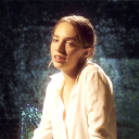 Discovery icon for Maya Hawke Discord server